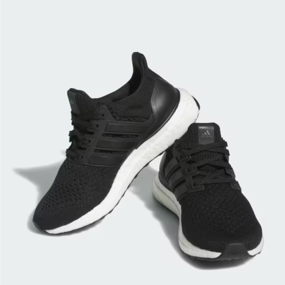 NWT Adidas ULTRABOOST 1.0 J SHOES Hq4218 Black/White